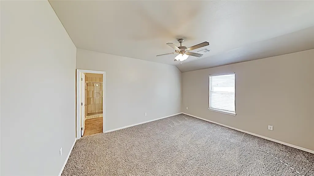 Photo 9 — 17657 MacArthur Park Drive, Edmond, OK 73013