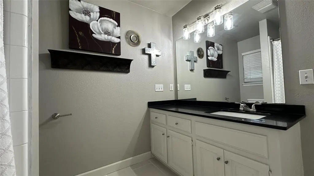 Photo 11 — 2100 Kenneth Lane, Choctaw, OK 73020