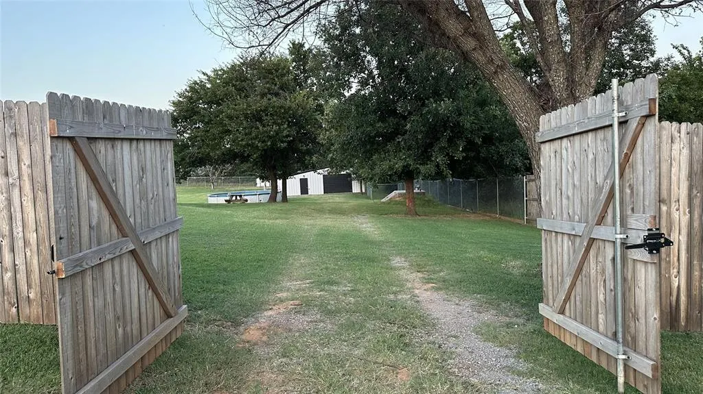 Photo 19 — 2100 Kenneth Lane, Choctaw, OK 73020