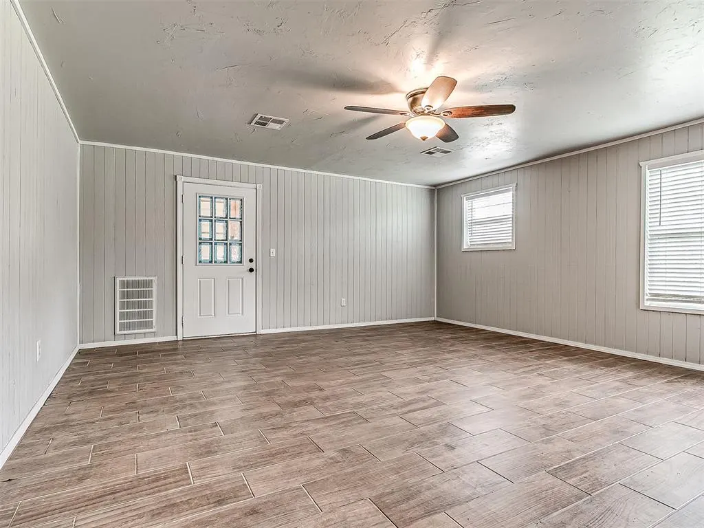 Photo 18 — 15705 Grant Road, Shawnee, OK 74801