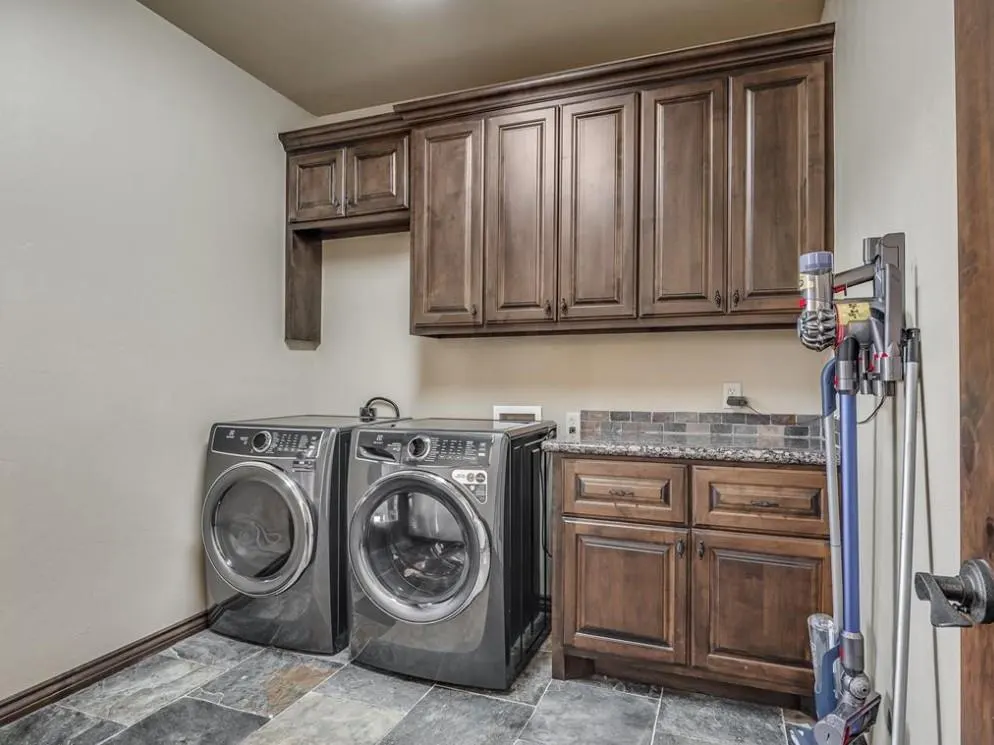 Photo 36 — 428406 E 1150 Road, Porum, OK 74455