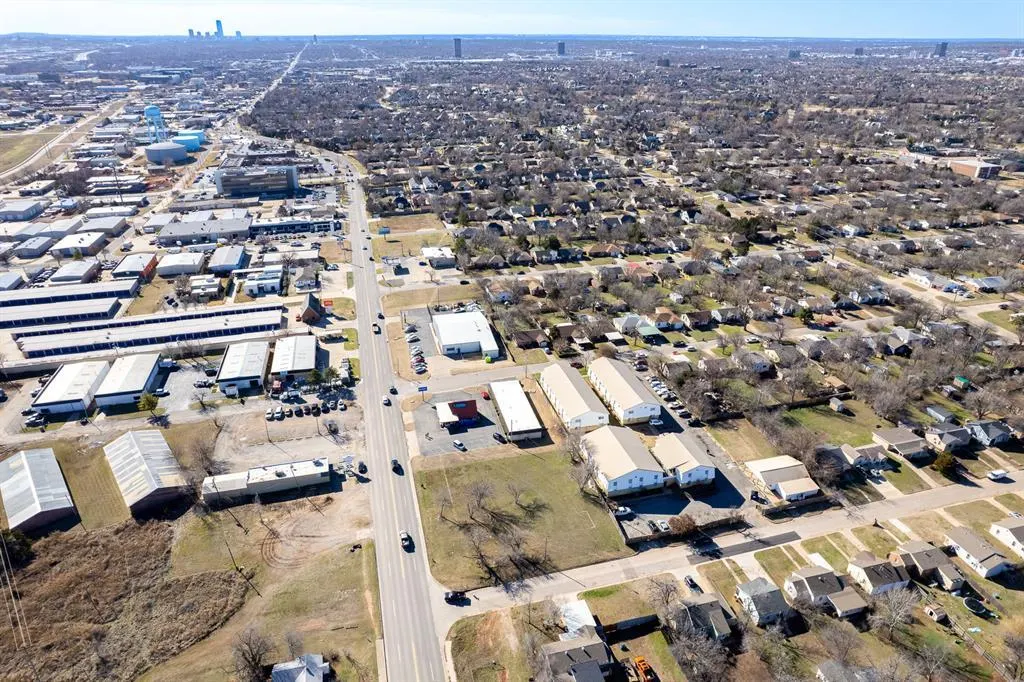Photo 11 — 8315 N Western Avenue, Oklahoma City, OK 73114