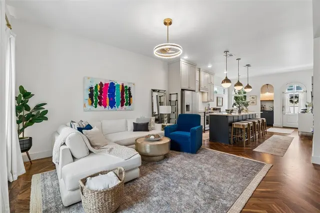 Photo 8 — 12 N Walnut Street, Edmond, OK 73003