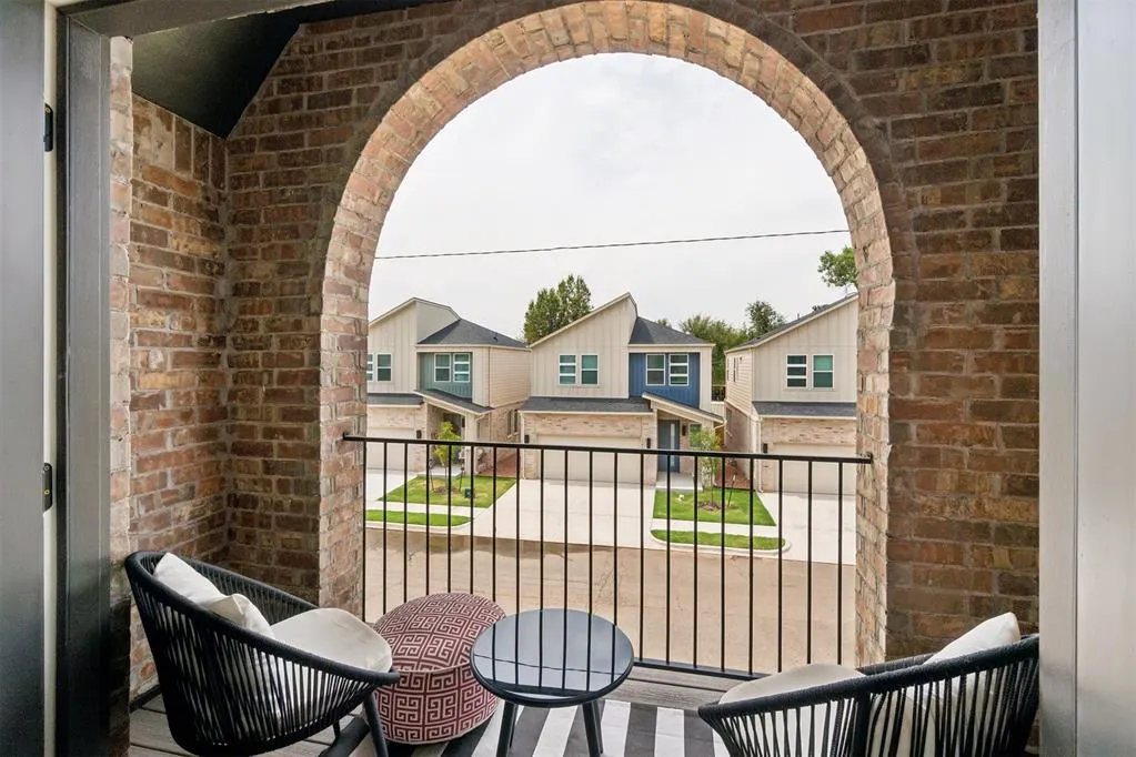 Photo 38 — 12 N Walnut Street, Edmond, OK 73003