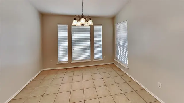 Photo 7 — 2801 NW 182nd Street, Edmond, OK 73012