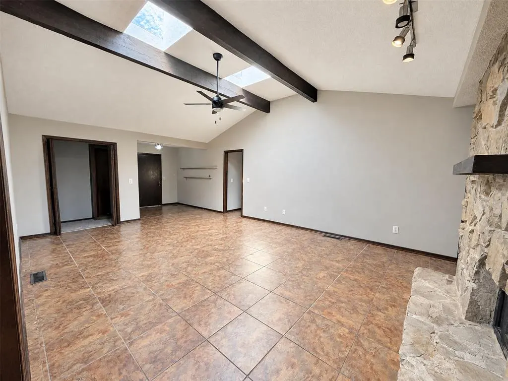 Photo 9 — 9024 N Eagle Lane, Oklahoma City, OK 73132