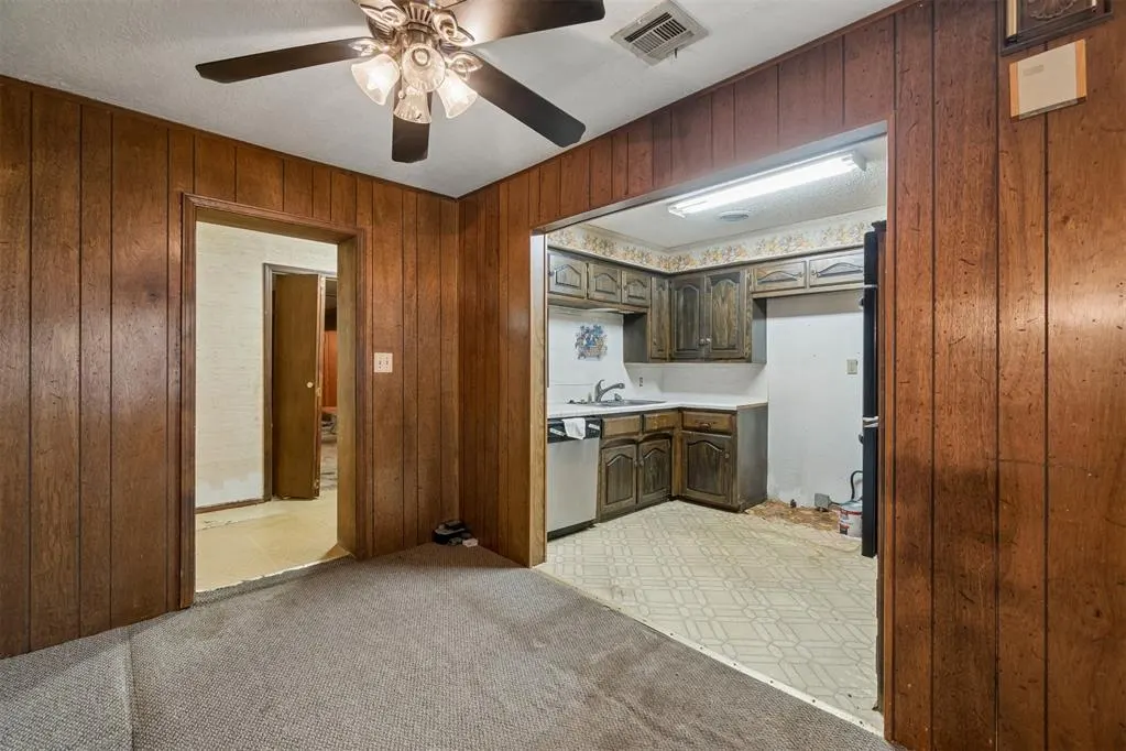 Photo 8 — 2308 Doris Avenue, Oklahoma City, OK 73115