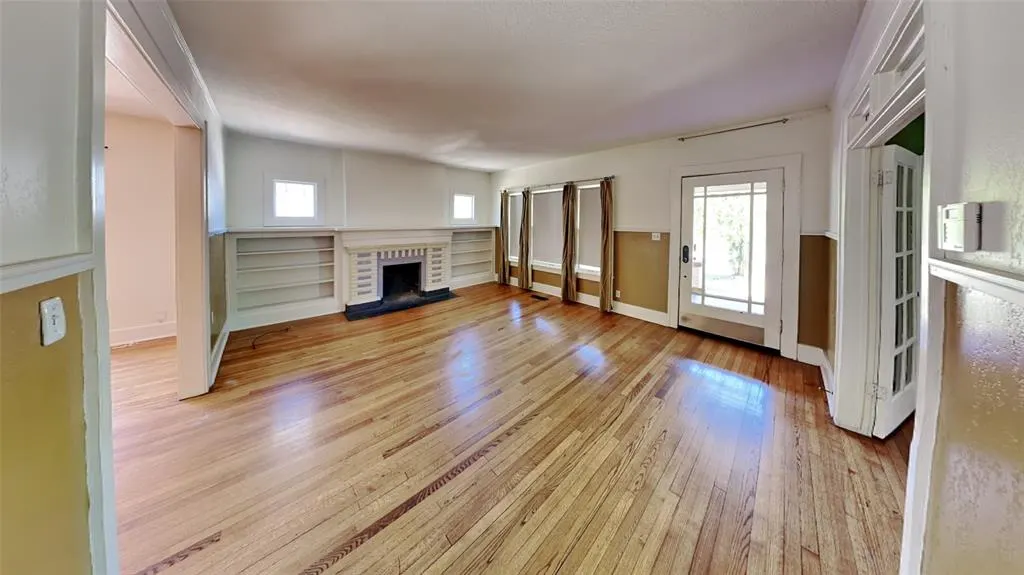 Photo 7 — 204 NW 22nd Street, Oklahoma City, OK 73103