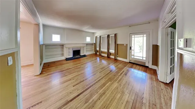 Photo 7 — 204 NW 22nd Street, Oklahoma City, OK 73103