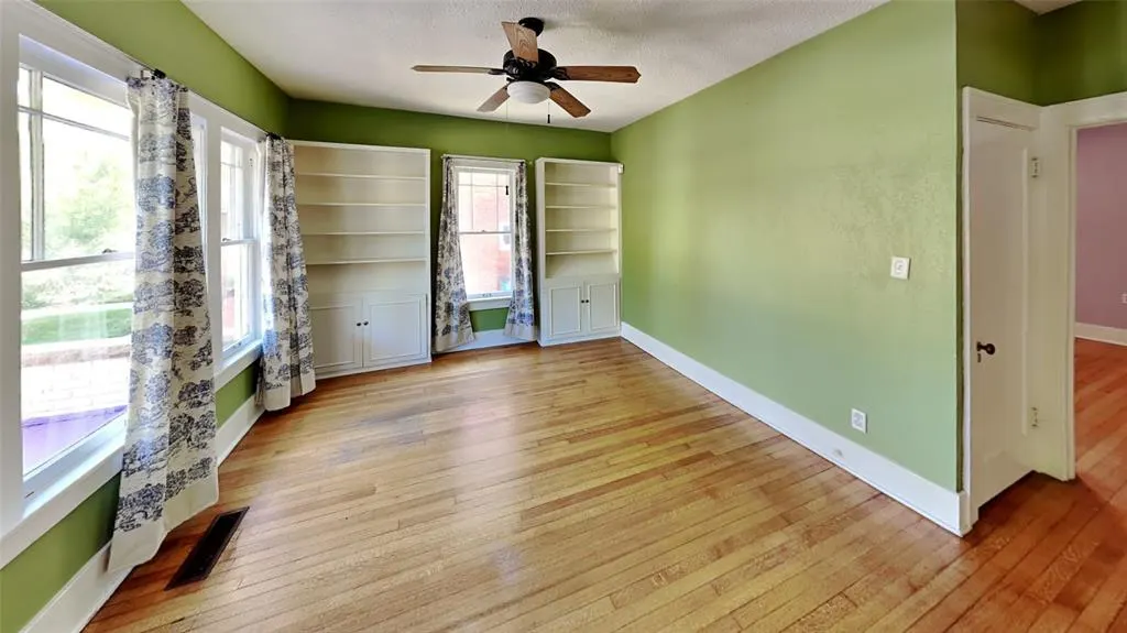 Photo 9 — 204 NW 22nd Street, Oklahoma City, OK 73103