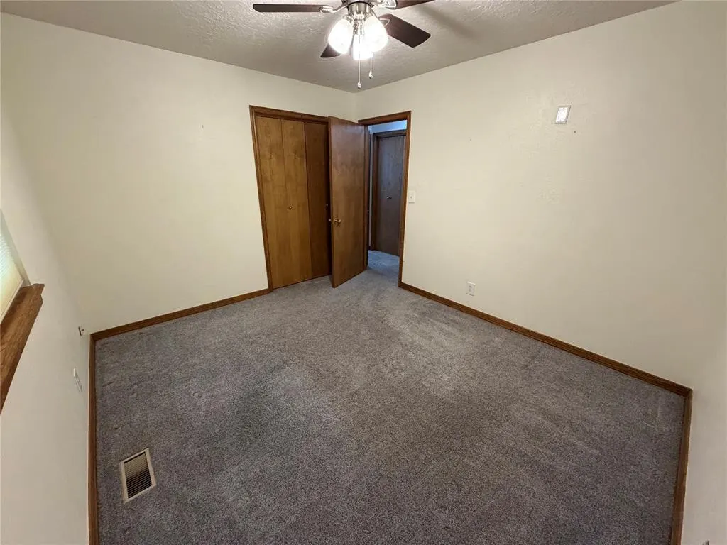Photo 12 — 2517 Chateau Drive, Norman, OK 73069