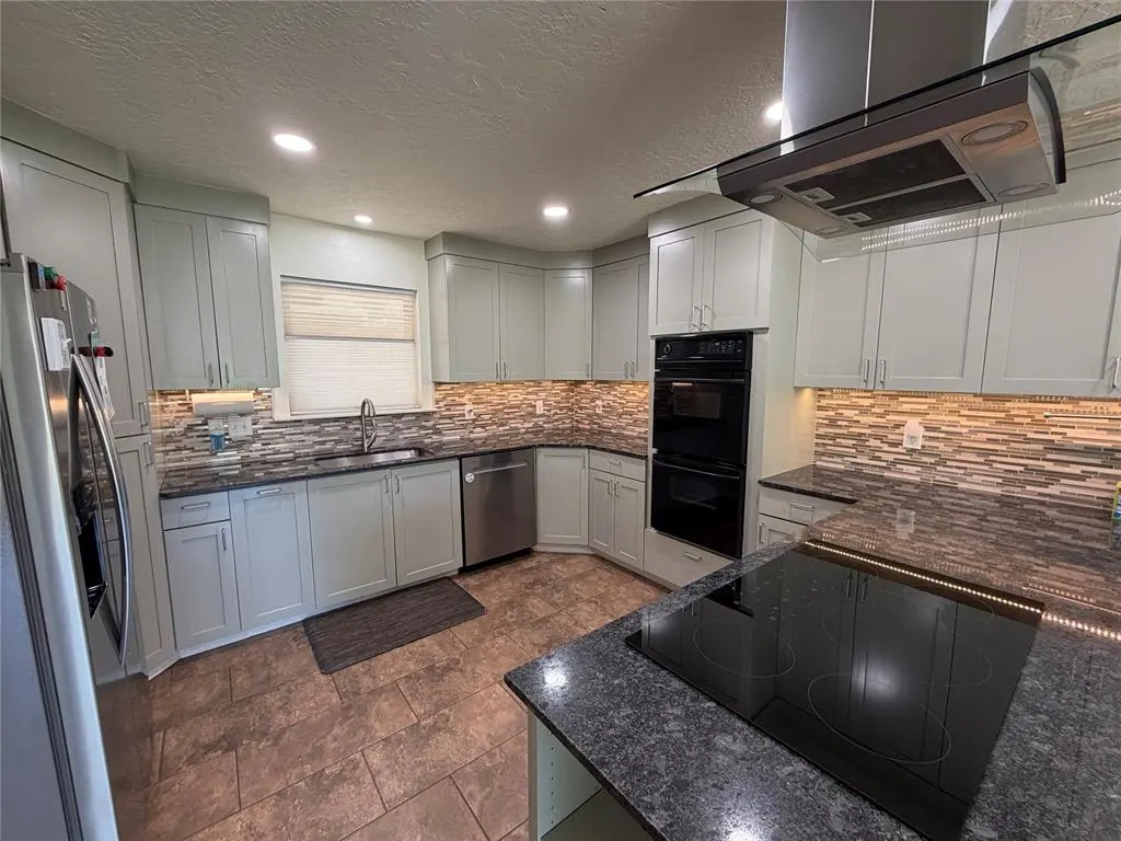 Photo 19 — 2517 Chateau Drive, Norman, OK 73069