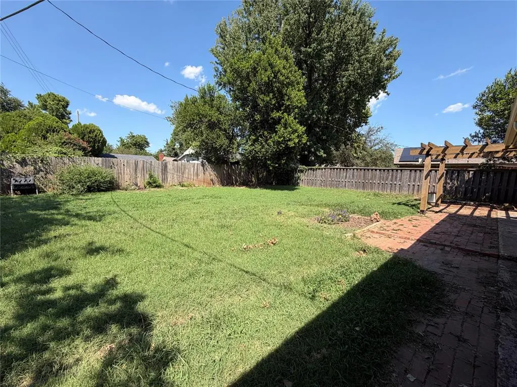 Photo 31 — 2517 Chateau Drive, Norman, OK 73069