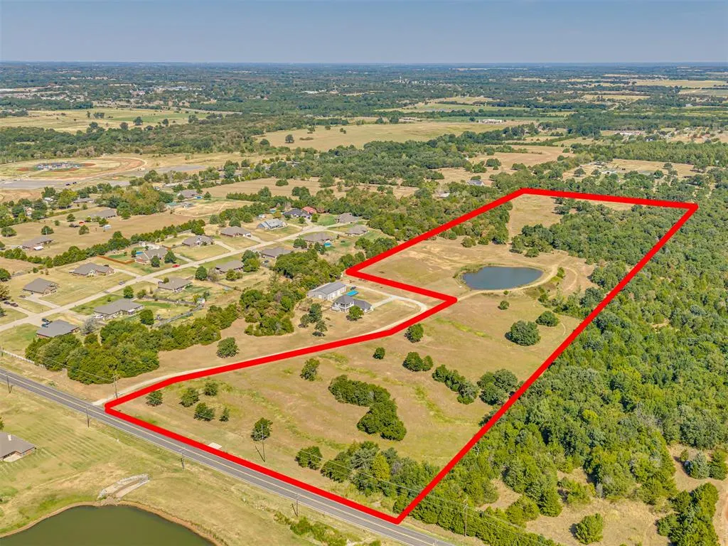 Photo 2 — NE 10th Street, Choctaw, OK 73020
