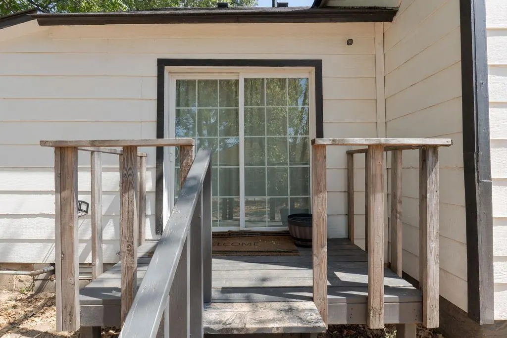 Photo 45 — 1134 E Walnut Street, Shawnee, OK 74801