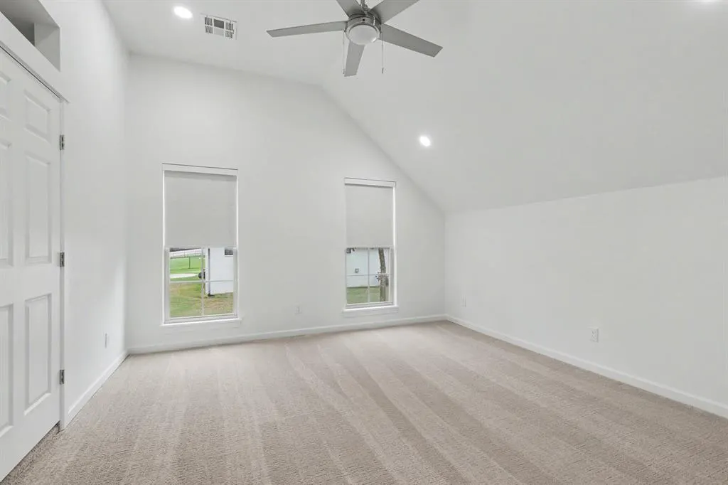 Photo 23 — 216 N Oaks Road, Harrah, OK 73045