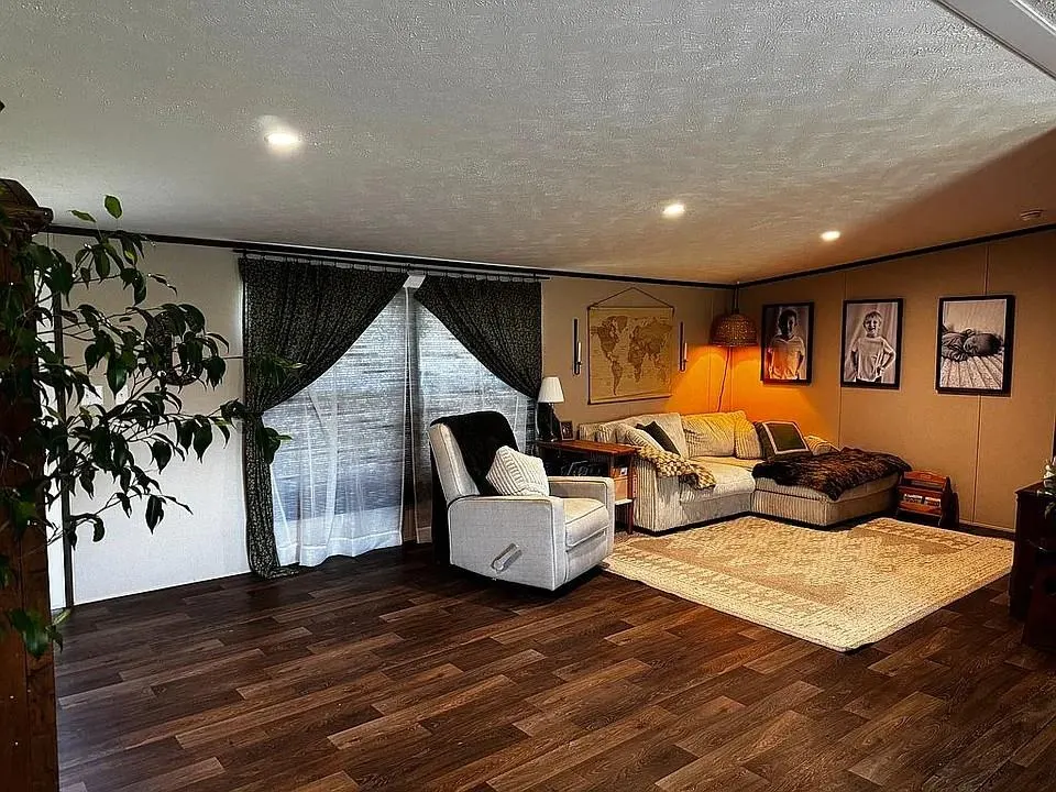 Photo 5 — 201 Norwood Street, Wright City, OK 74766