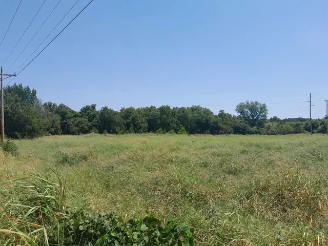 Photo 4 — 4995 N Triple X Road, Coyle, OK 73027