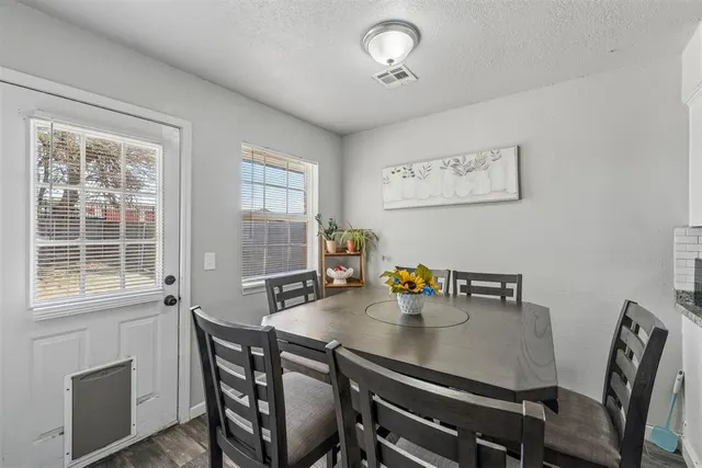 Photo 7 — 12302 SW 15th Terrace, Yukon, OK 73099