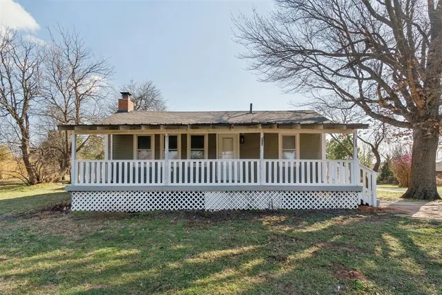 Photo 2 — 4501 W Simpson Road, Edmond, OK 73025