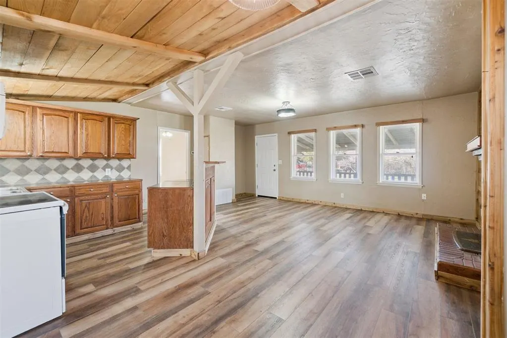 Photo 17 — 4501 W Simpson Road, Edmond, OK 73025