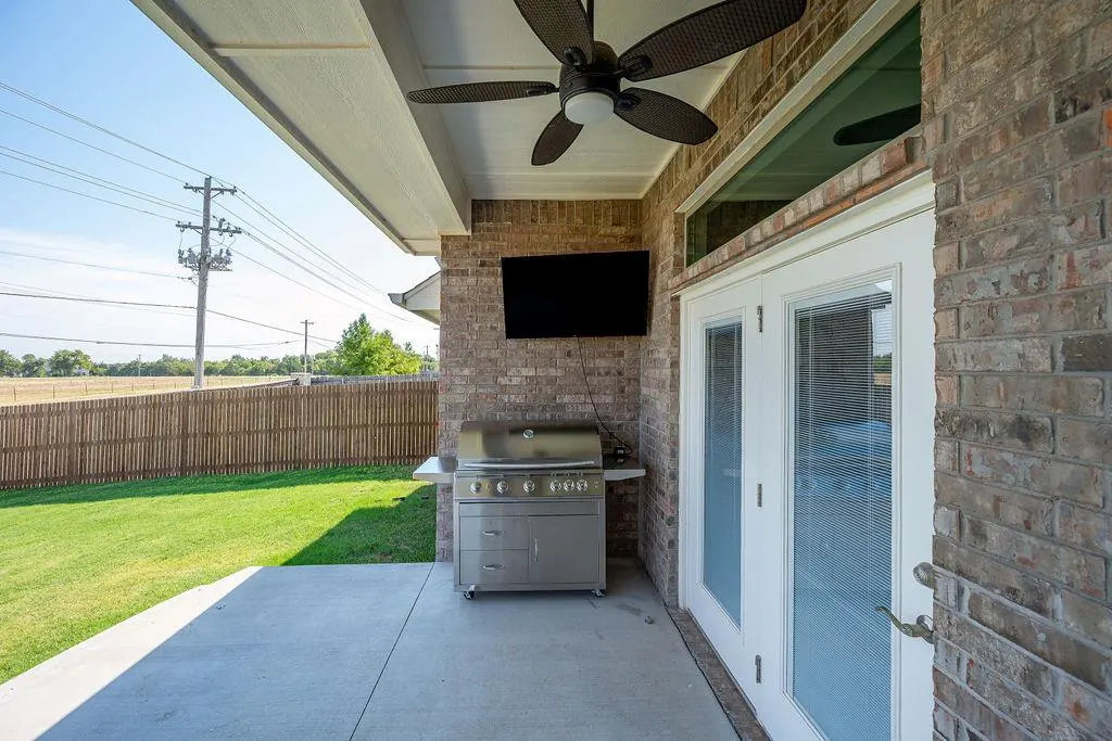 Photo 24 — 9033 NW 121st Terrace, Yukon, OK 73099