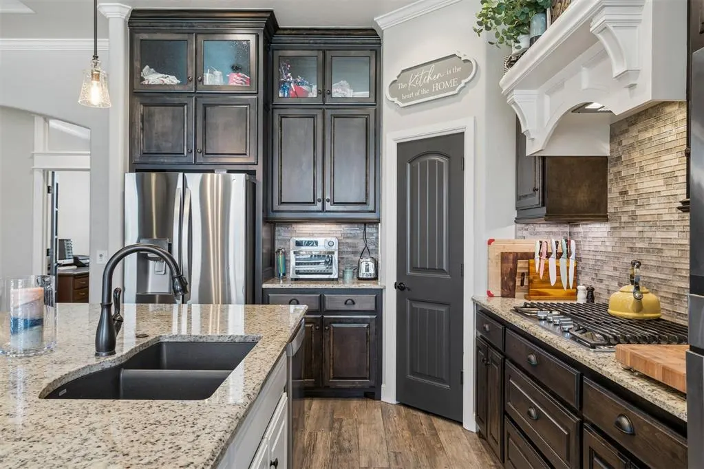 Photo 11 — 10809 SW 20th Street, Yukon, OK 73099