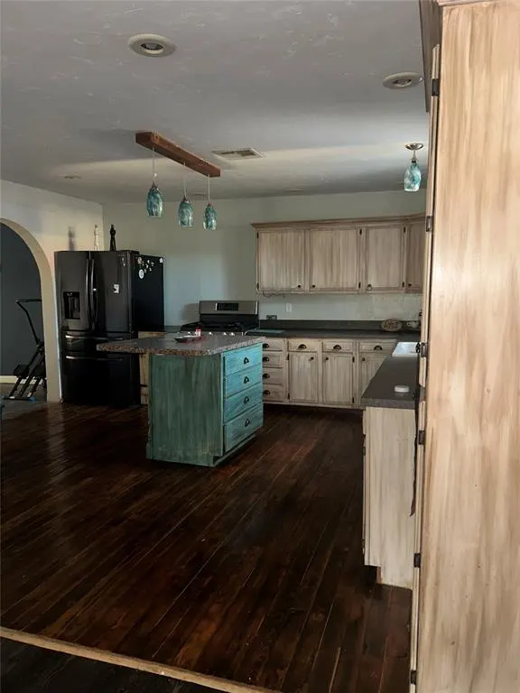 Photo 24 — 409 N Locust Street, Granite, OK 73547