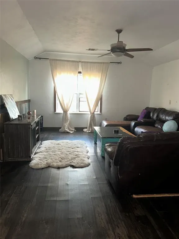 Photo 25 — 409 N Locust Street, Granite, OK 73547