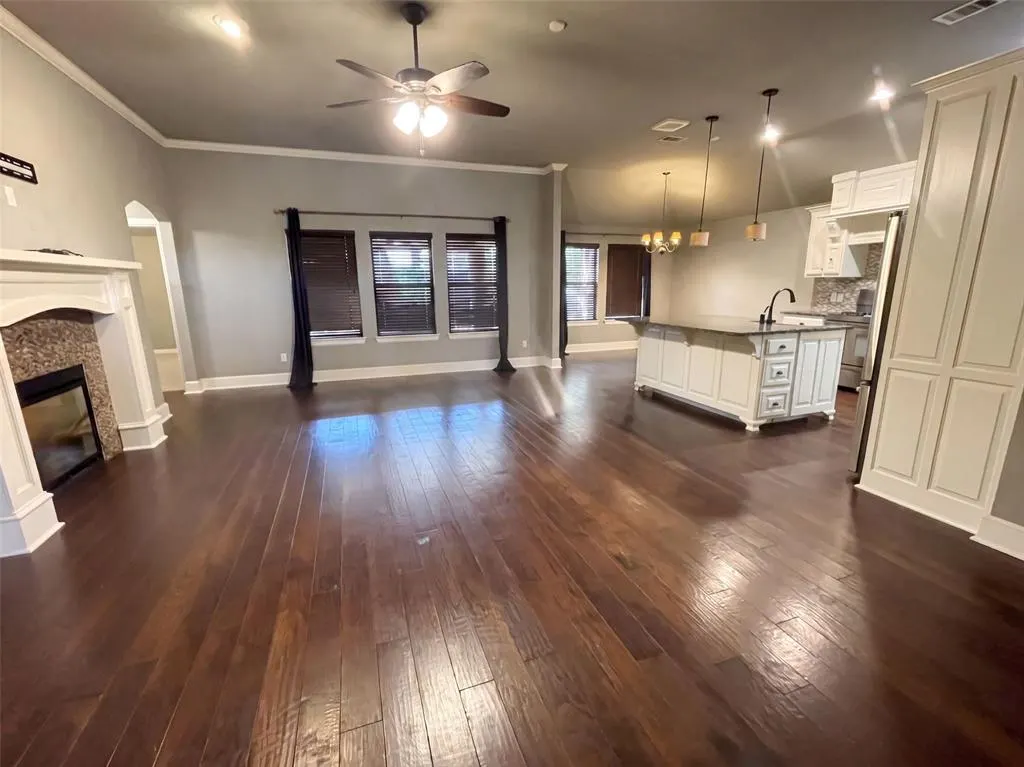 Photo 3 — 704 SW 149th Place, Oklahoma City, OK 73170