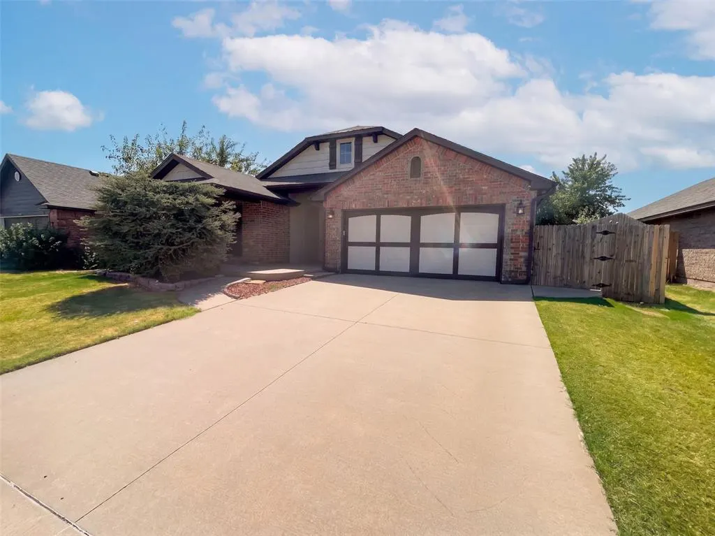 Photo 16 — 704 SW 149th Place, Oklahoma City, OK 73170