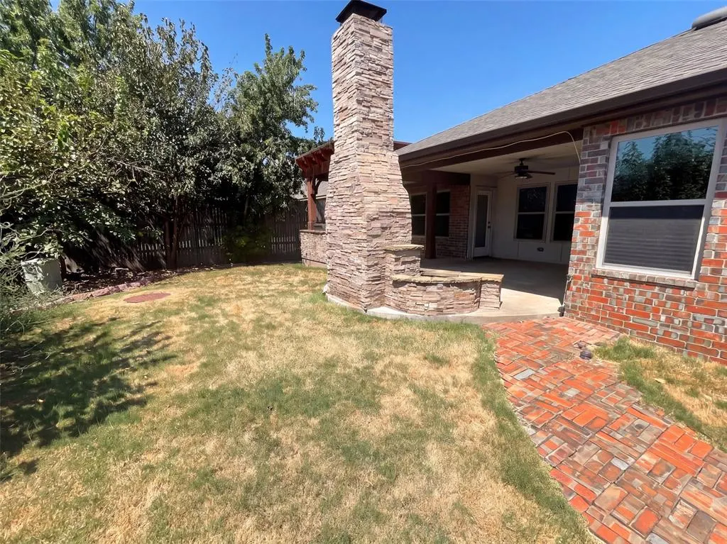 Photo 18 — 704 SW 149th Place, Oklahoma City, OK 73170