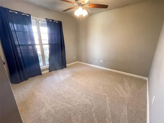 Photo 4 — 704 SW 149th Place, Oklahoma City, OK 73170