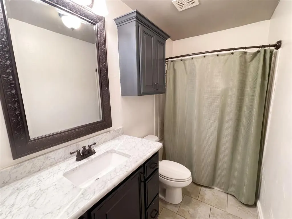 Photo 15 — 704 SW 149th Place, Oklahoma City, OK 73170
