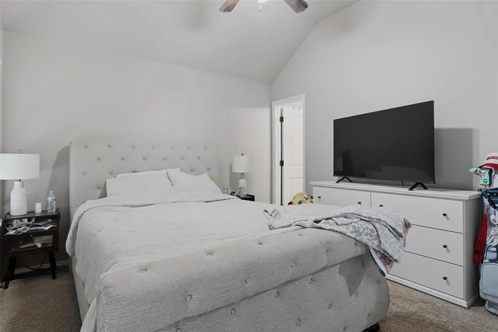 Photo 13 — 2404 Golden Lane, Edmond, OK 73012