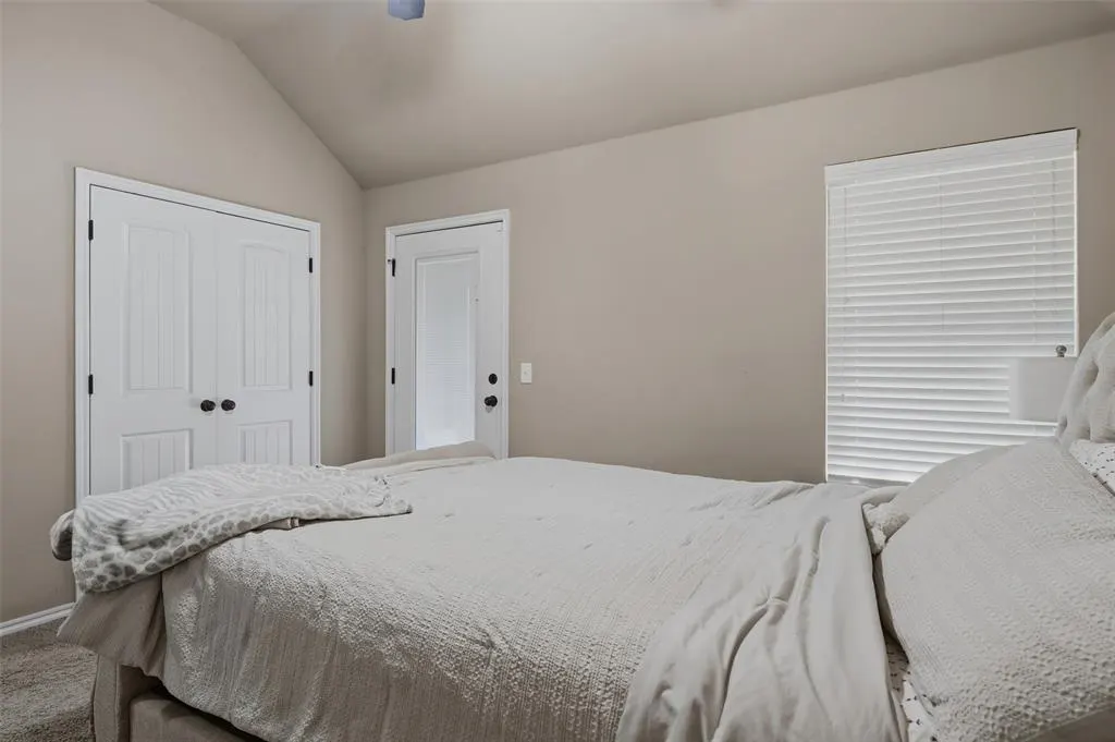 Photo 14 — 2404 Golden Lane, Edmond, OK 73012