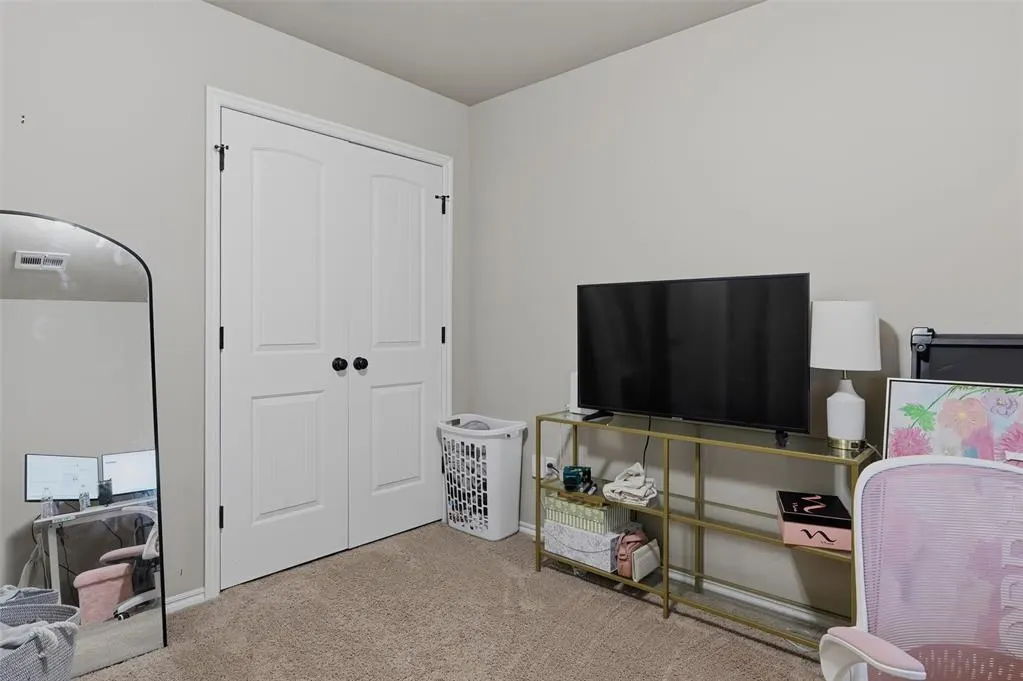 Photo 19 — 2404 Golden Lane, Edmond, OK 73012