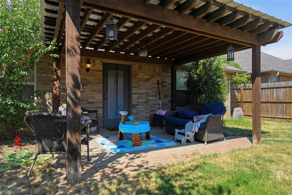 Photo 21 — 2404 Golden Lane, Edmond, OK 73012