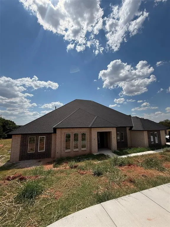 Front exterior — 9316 Somerville Road, Arcadia, OK 73007