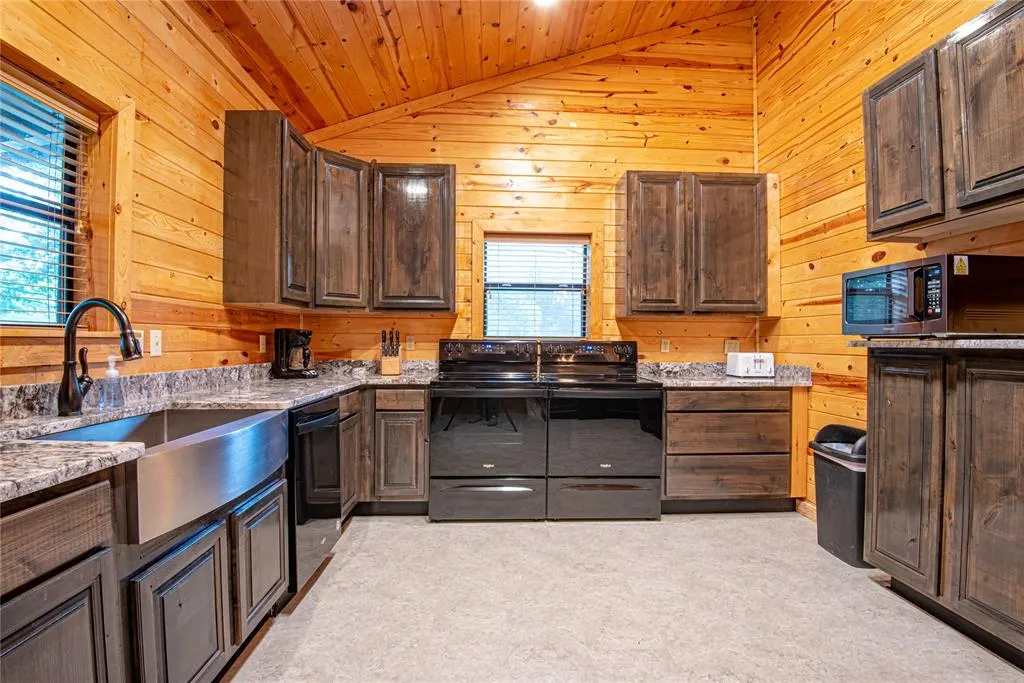 Photo 11 — 256 Wild Goose Road, Broken Bow, OK 74728