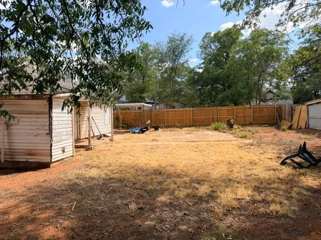 Photo 8 — 207 S Washington Avenue, Elk City, OK 73644