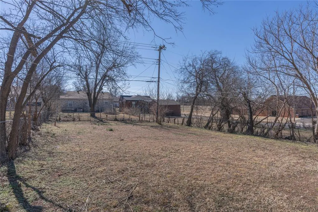 Photo 22 — 2204 NE 25th Street, Oklahoma City, OK 73111