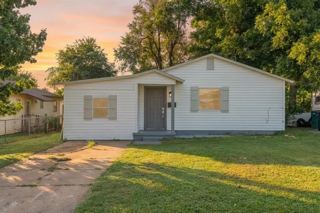 Front exterior — 3916 S Youngs Place, Oklahoma City, OK 73119
