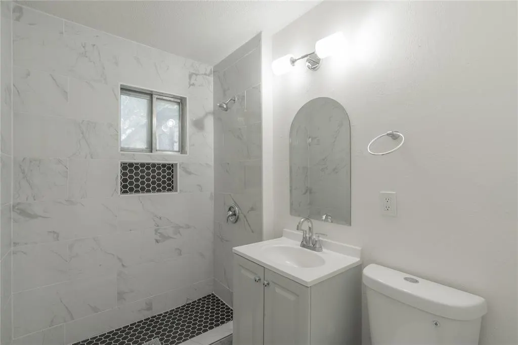 Photo 18 — 3916 S Youngs Place, Oklahoma City, OK 73119