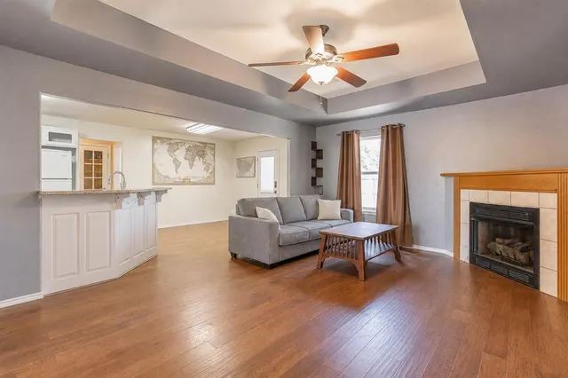 Photo 2 — 333 NE 9th Place, Newcastle, OK 73065
