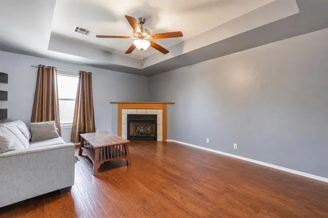 Photo 3 — 333 NE 9th Place, Newcastle, OK 73065