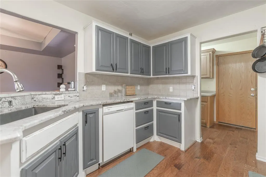 Photo 7 — 333 NE 9th Place, Newcastle, OK 73065
