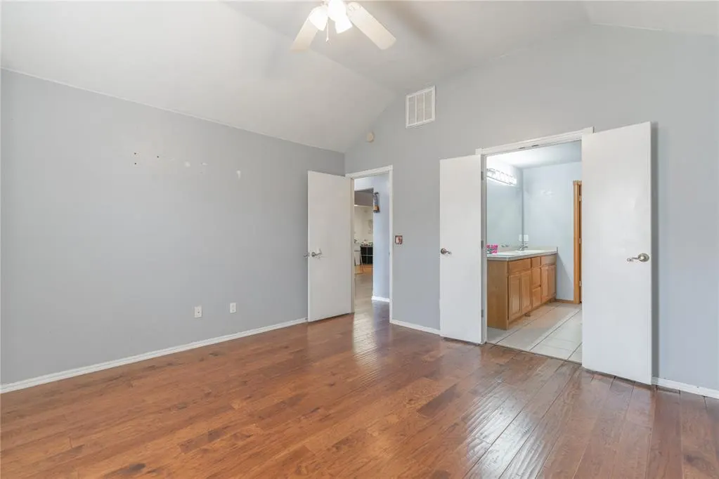 Photo 11 — 333 NE 9th Place, Newcastle, OK 73065