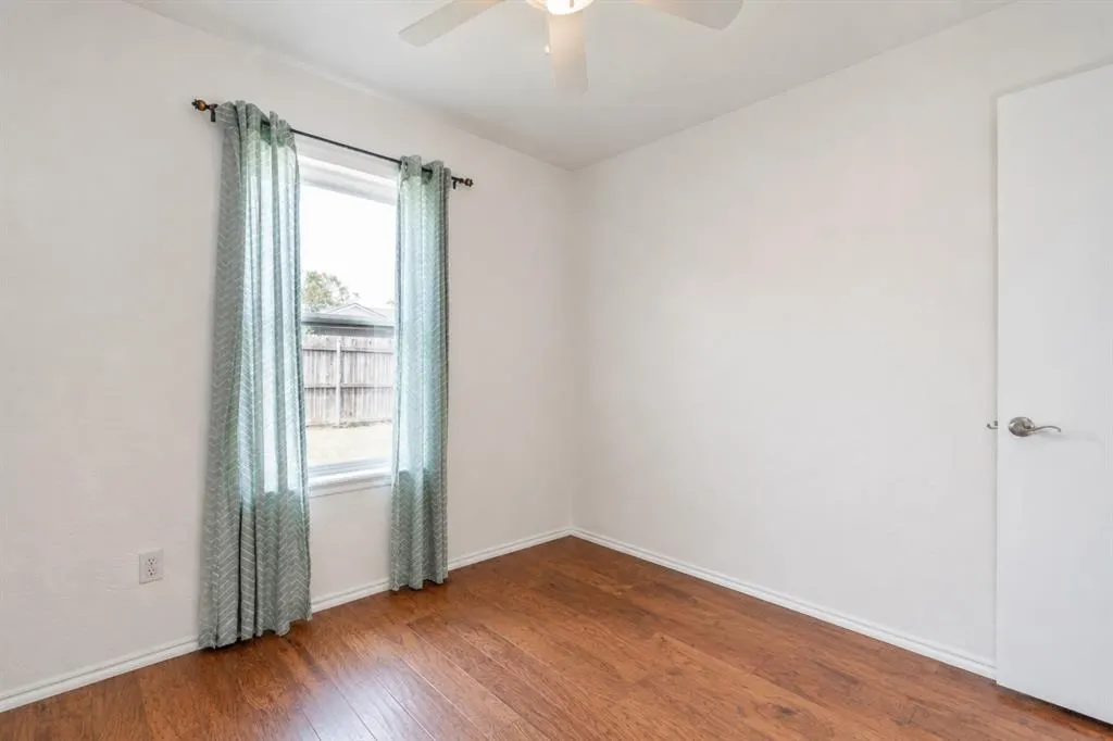 Photo 16 — 333 NE 9th Place, Newcastle, OK 73065