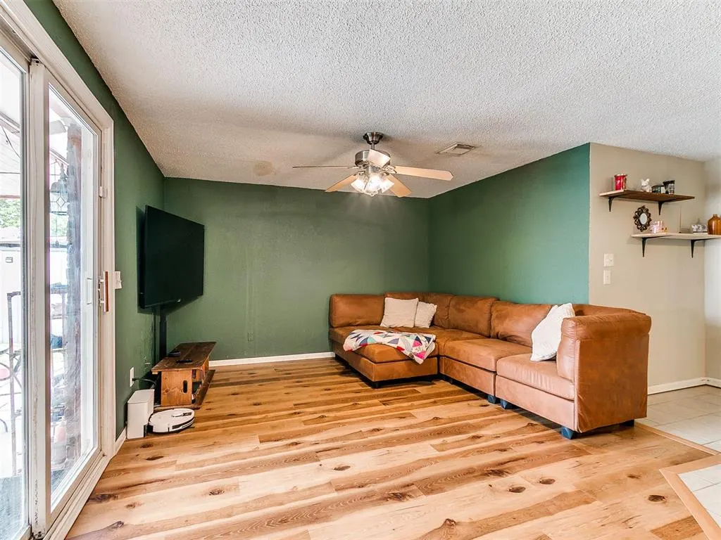 Photo 5 — 2133 Meench Drive, Oklahoma City, OK 73170